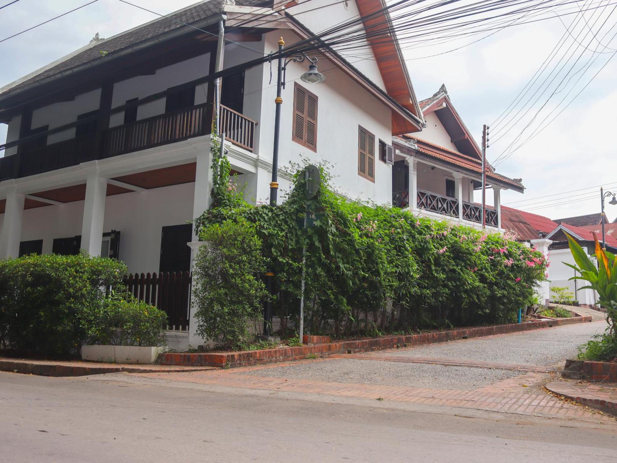 Nirasim Villa Luang Prabang Exteriör bild